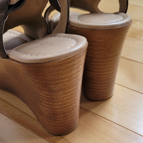 Suede Wedge Sandals - Picture 4 of 7